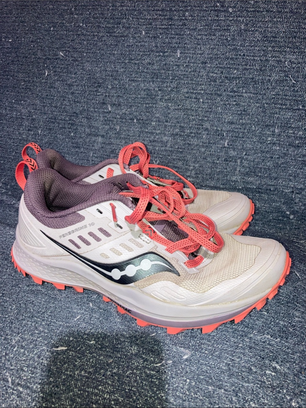 Saucony Women's Trail Running Shoes - Coral and Light Pink